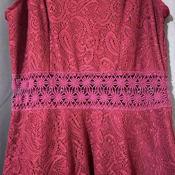 Size M Red dress - Picture 2 of 5